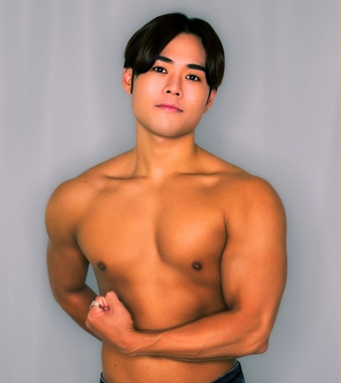 ジョウ（マッスルバー福岡）